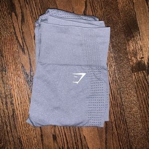 Gym shark leggings